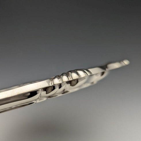 1905年 英国アンティーク 純銀(925シルバー) カードトレイ 直径25.5cm 397g